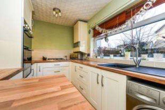 3 Bedroom Semi-Detac...